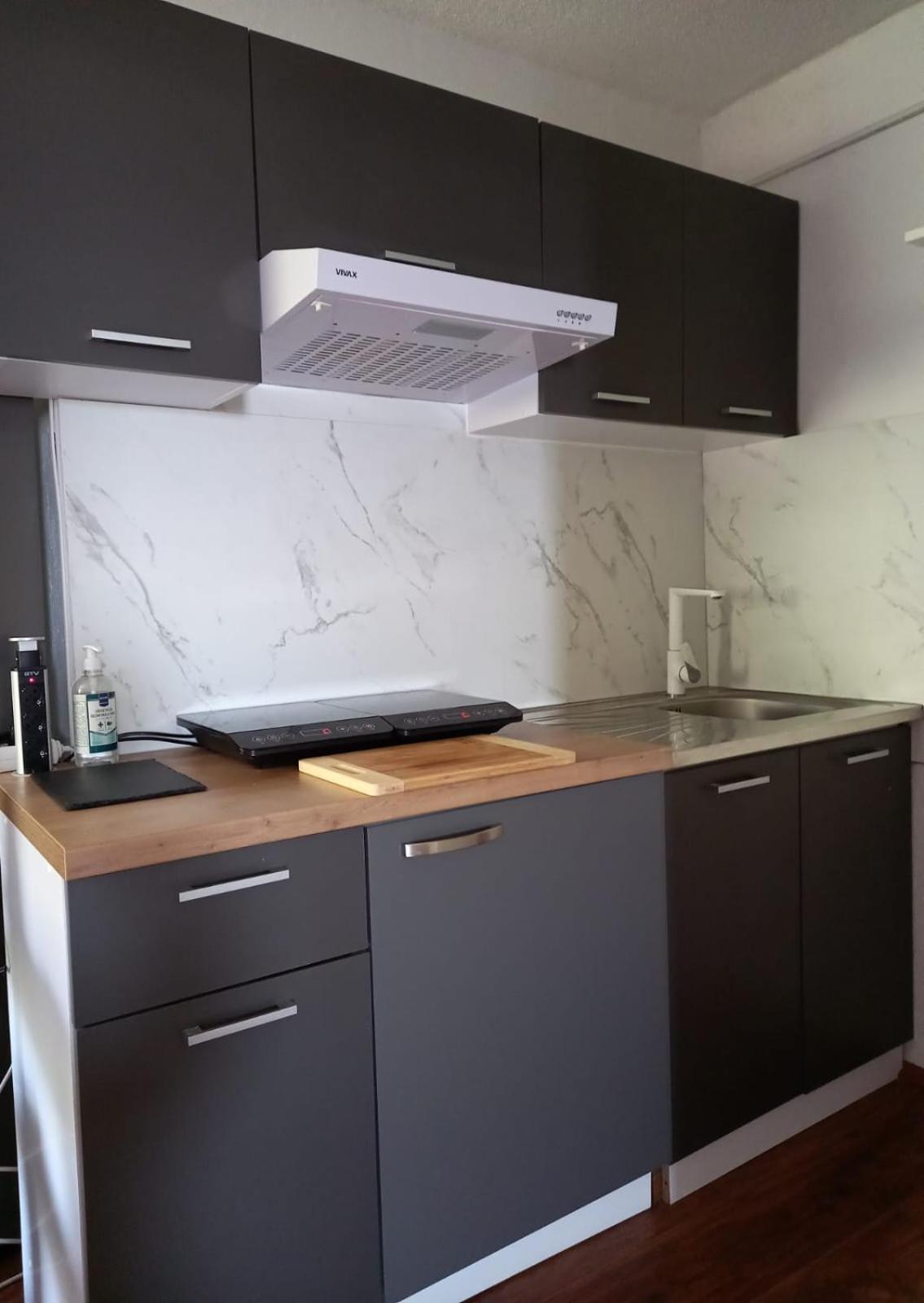 קרלובג Apartmani 'Cvit' מראה חיצוני תמונה