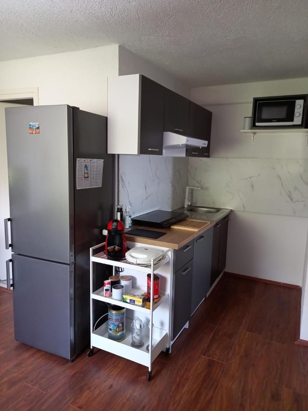 קרלובג Apartmani 'Cvit' מראה חיצוני תמונה